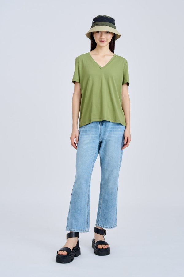 CT001142DFERN-1 V-Neck Tee - Fern