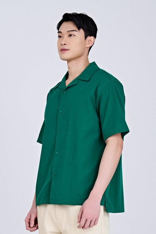 “Rue de L’Restyle” Open Collar Top - Emerald