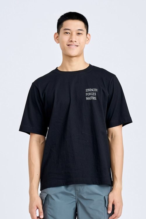 Jersey "Strength Forges Masters" Graphic Tee - Black
