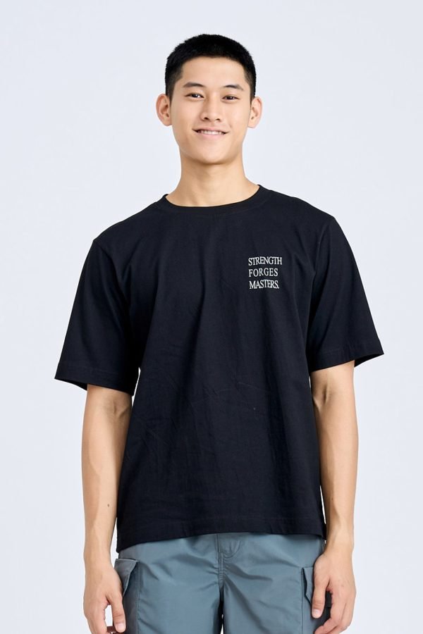 MT900402B_BLACK-1_copy Jersey "Strength Forges Masters" Graphic Tee - Black